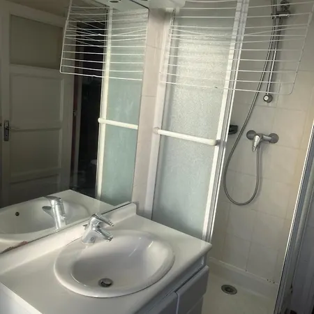 Chambre * Paris